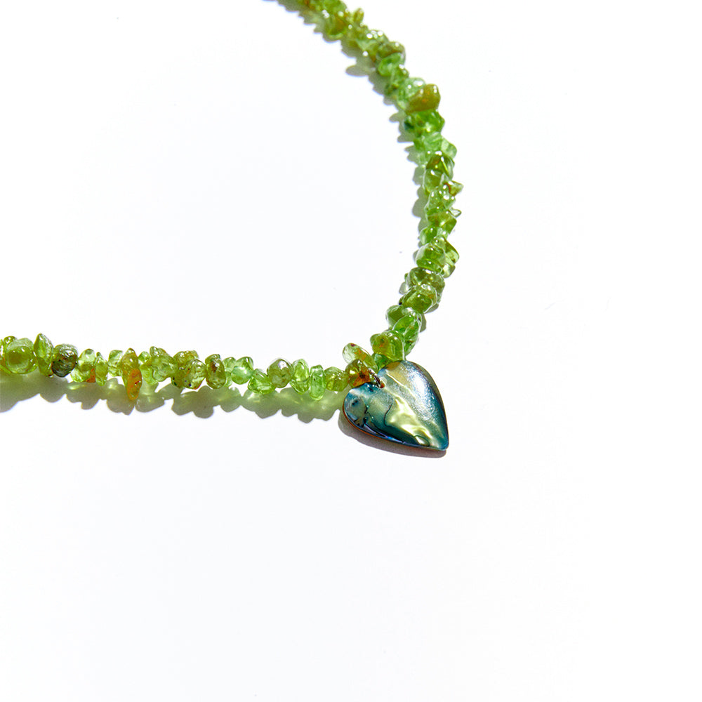HEART MOTHER OF PEARL PERiDOT NECKLACE #75