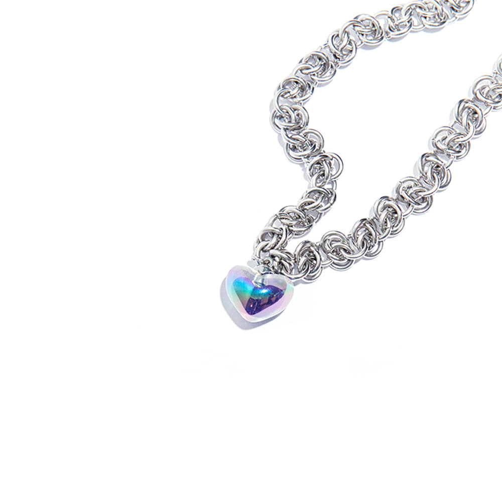 HOLOGRAM HEART BYZANTiNE CHAiN NECKLACE #93