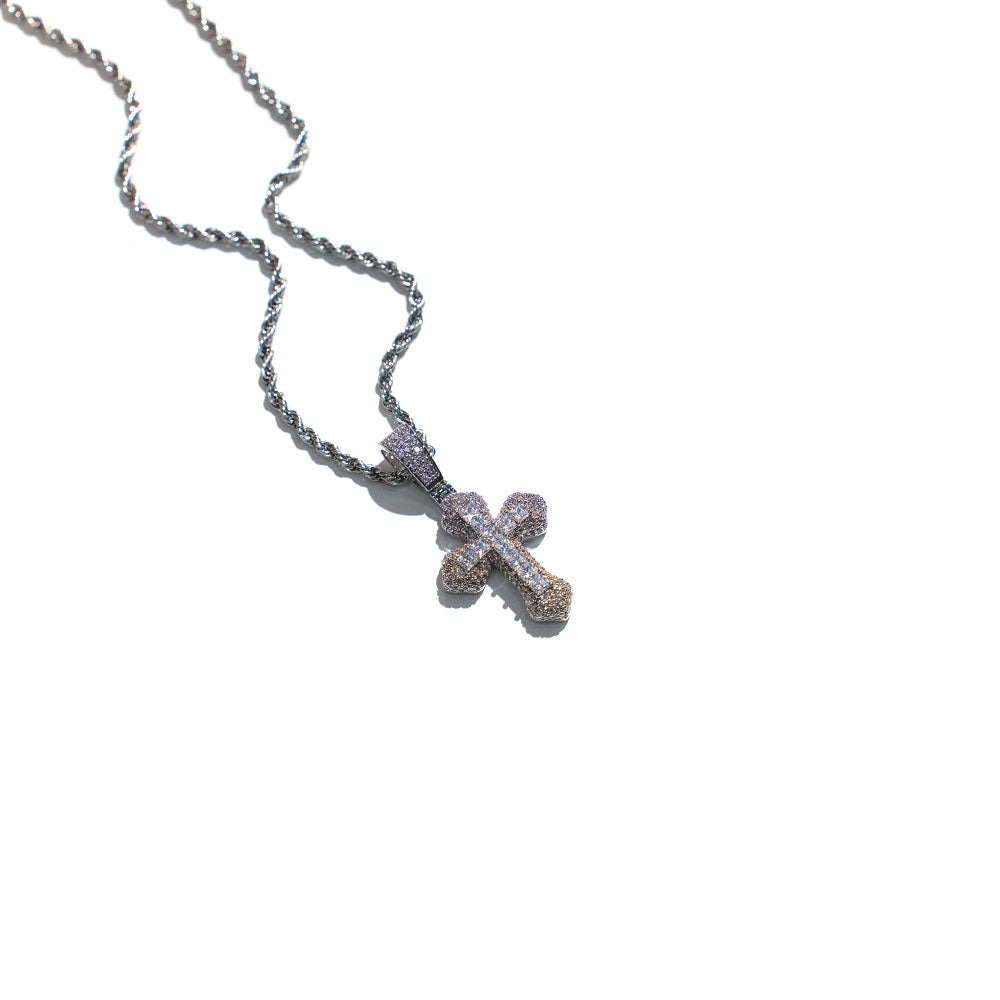 ZiRCONiUM CROSS ROPE CHAiN NECKLACE #111